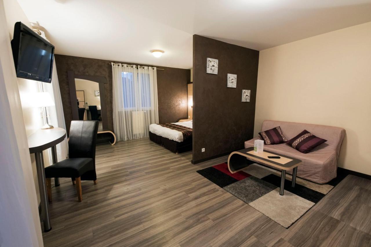 Hotel Pedagogique Coeur D'Apcher Saint-Chély-dʼApcher Kültér fotó